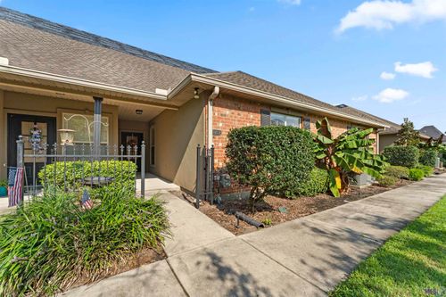 28-4848 Windsor Village Dr, Baton Rouge, LA, 70817 | Card Image