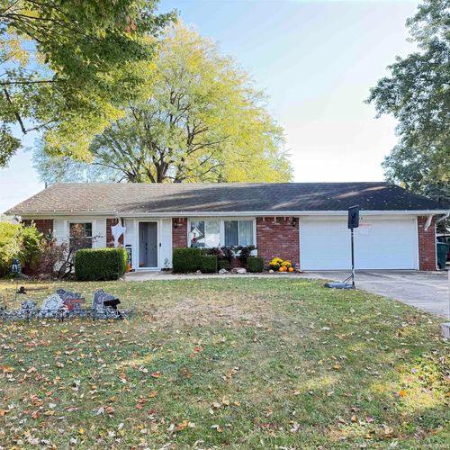 5504 N Winding Way, Muncie, IN, 47304-5823 | Card Image