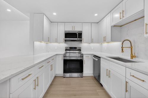 270 Brittany F, Delray Beach, FL, 33446-1106 | Card Image