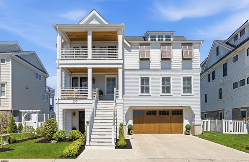 250 Bay Rd, Ocean City, NJ, 08226-5002 | Card Image