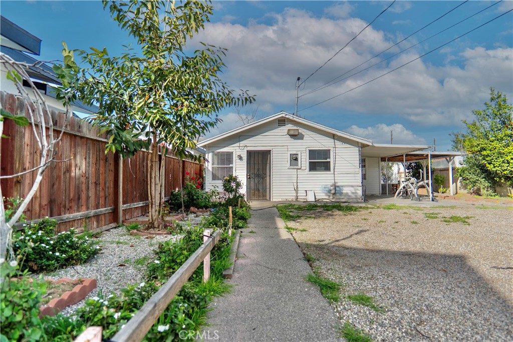 Residential in Van Nuys
