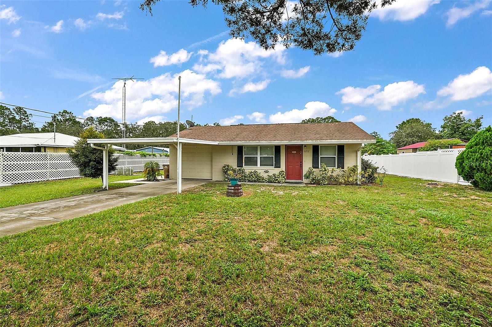 Layton St, Leesburg, FL 34788