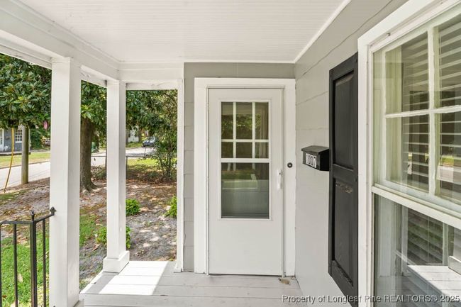 1007 Jenkins St, House other with 2 bedrooms, 1 bathrooms and null parking in Lumberton NC | Image 4