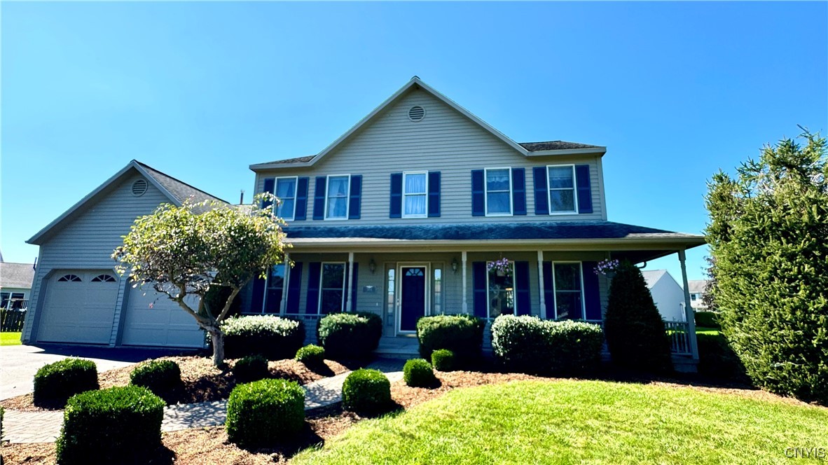 Calico Cir, East Syracuse, NY 13057