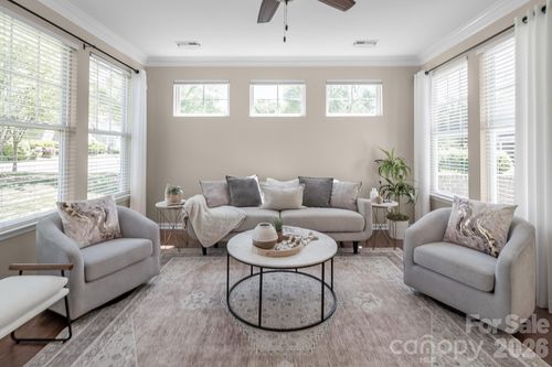 4419 Forest Gate Ln, Charlotte, NC, 28270-1637 | Card Image