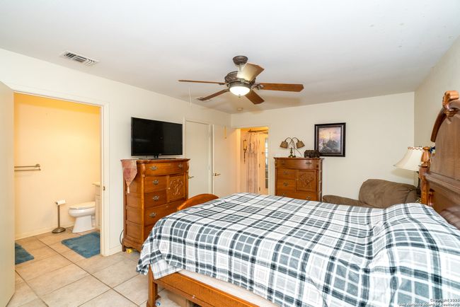 309 Crestwind Dr, House other with 5 bedrooms, 5 bathrooms and null parking in Windcrest TX | Image 25