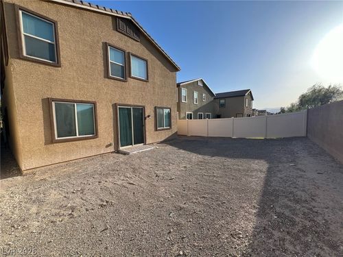 4020 Carol Bailey Ave, North Las Vegas, NV, 89081-6807 | Card Image