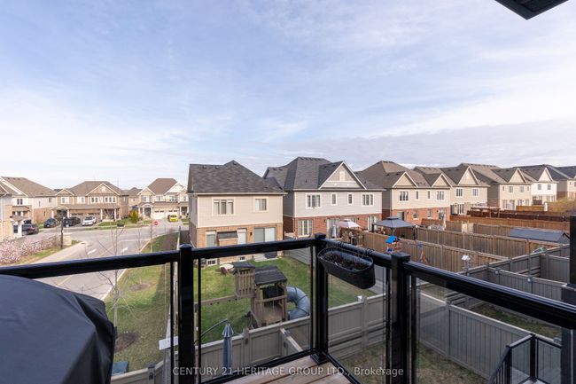 2 Hughes Lane, Condo with 4 bedrooms, 3 bathrooms and 1 parking in Tottenham ON | Image 10