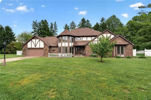 6870 Rosebud Way, Clayton, OH, 45415 | Card Image