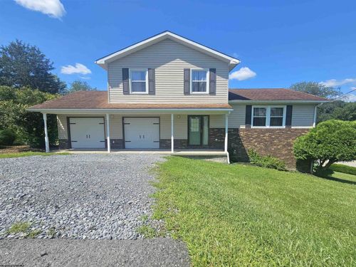 24 Penrose St, White Hall, WV, 26554-8942 | Card Image