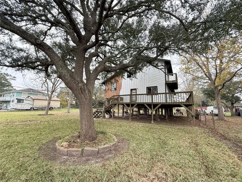 2806 Pearl St, Liverpool, TX, 77577-8711 | Card Image