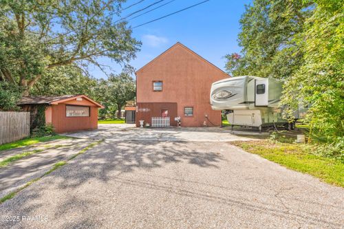 237 Aline Dr, Breaux Bridge, LA, 70517-4601 | Card Image