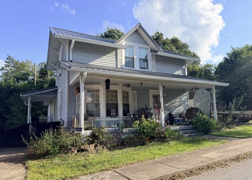 214 Cunningham St, Sadieville, KY, 40370-9524 | Card Image