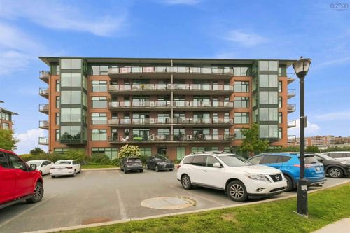 207-220 Waterfront Drive, Bedford, NS, B4A0H3 | Card Image