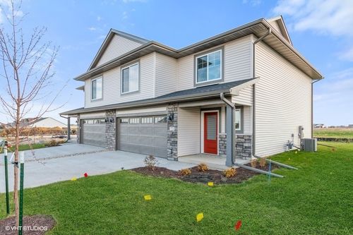 1095 Mary Lane, North Liberty, IA, 52317 | Card Image