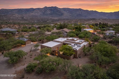 4760 E Wagon Train Road, Tucson, AZ, 85739 | Card Image