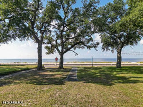 500 E Beach Blvd, Gulfport, MS, 39507-1012 | Card Image