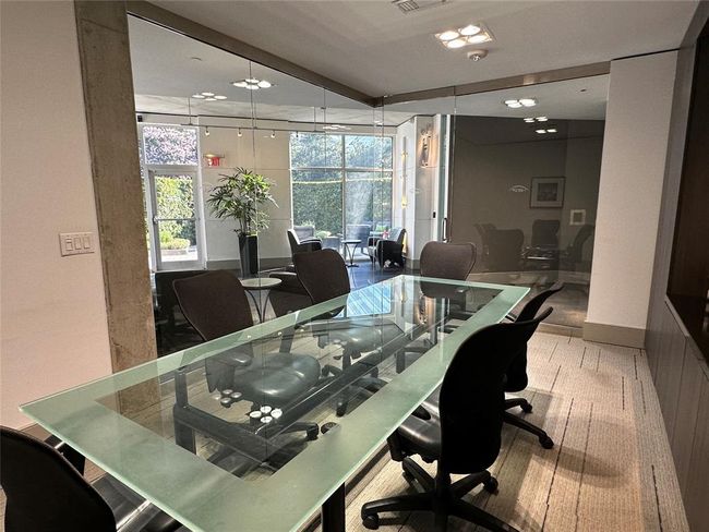 APT-104 - 1901 Post Oak Blvd, Condo with 1 bedrooms, 1 bathrooms and 1 parking in Houston TX | Image 41