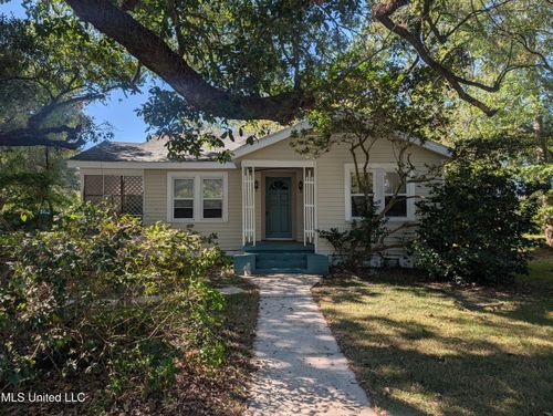 446 Ballentine St, Bay Saint Louis, MS, 39520-3302 | Card Image