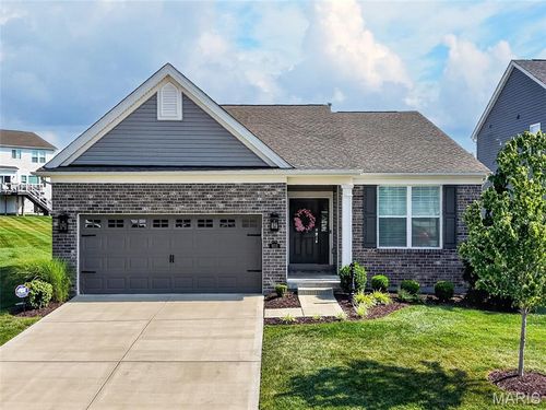933 Sugar Pear St, Saint Charles, MO, 63301-4434 | Card Image