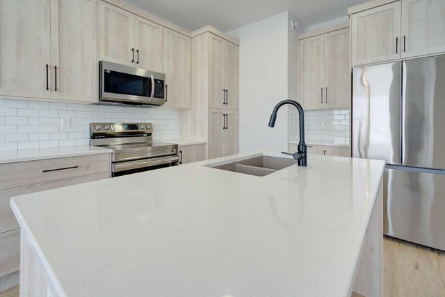 6 Memorial Parkway Sw, House other with 3 bedrooms, 2 bathrooms and 2 parking in Rural Red Deer County AB | Image 11