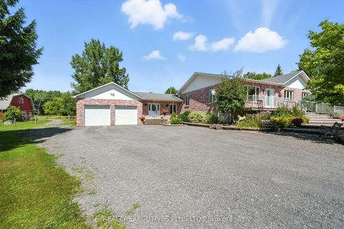 2935 Baseline Rd, Saint-Pascal-Baylon, ON, K0A3N0 | Card Image