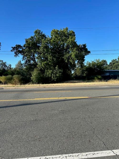 5128 Shasta Dam Blvd, Shasta Lake, CA, 96019-9404 | Card Image
