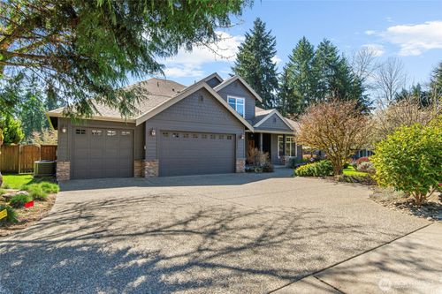 15523 Se 261st Pl, Covington, WA, 98042-8291 | Card Image