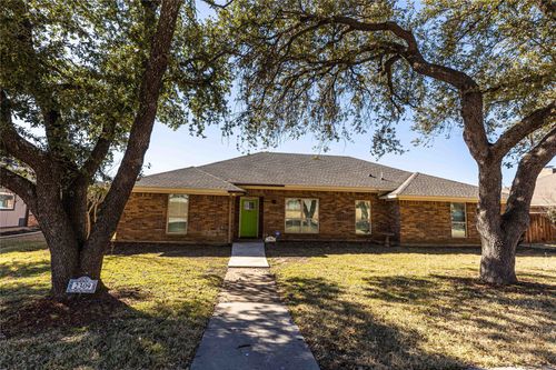 2309 Hillside Ln, Carrollton, TX, 75006-1505 | Card Image