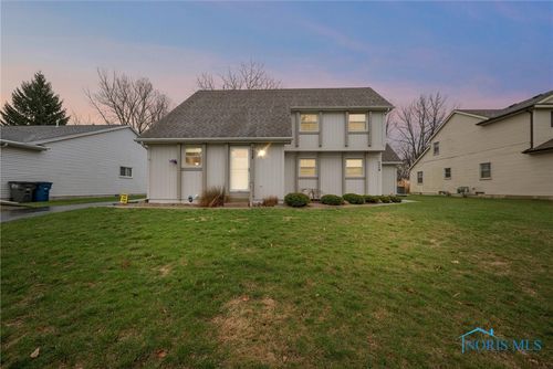 1119 Bernath Pkwy, Toledo, OH, 43615-6745 | Card Image
