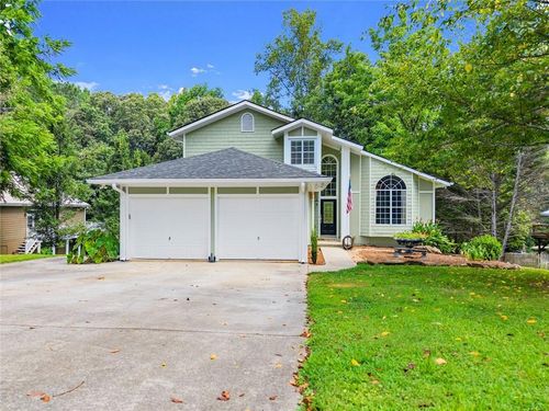 272 Indian Cove Dr, Dawsonville, GA, 30534-7334 | Card Image