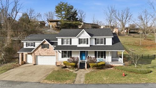 1621 Lakewood Cir, Washington, WV, 26181-8004 | Card Image