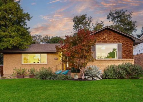 11718 Rogue Way, Dallas, TX, 75218-1832 | Card Image