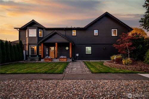 2501 Hickory Ave, Longview, WA, 98632-9499 | Card Image