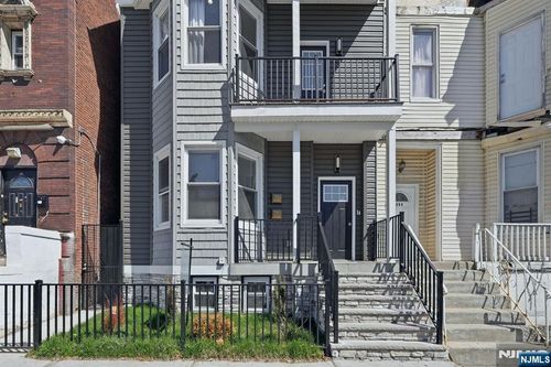 327 S Orange Ave, Newark, NJ, 07103-2156 | Card Image