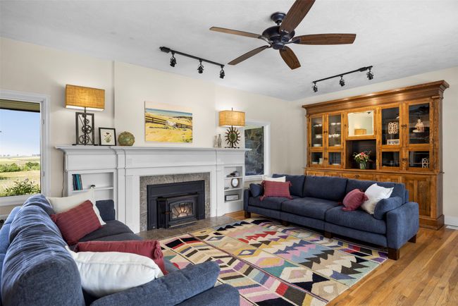 Wood burning fire insert, heats the space very well. | Image 8