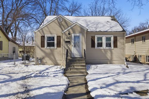 1542 8th Street N, Fargo, ND, 58102 | Card Image