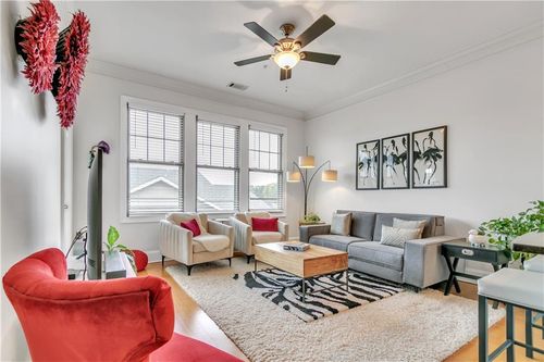 1537-3621 Vinings Slope Se, Vinings, GA, 30339-4173 | Card Image