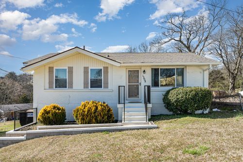 1308 N Avondale Cir, Nashville, TN, 37207-4304 | Card Image