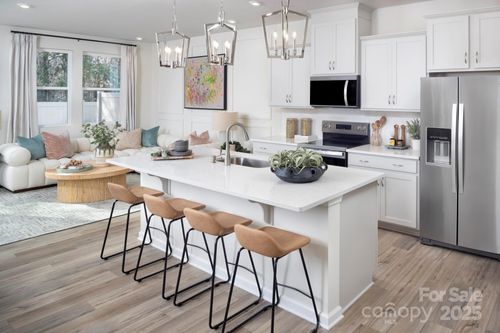 315 Laura Elizabeth Ln, Clover, SC, 29710-8275 | Card Image