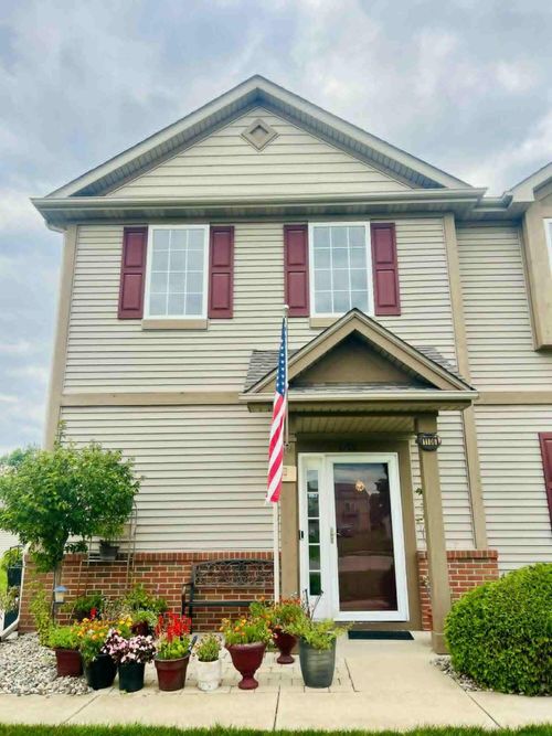 1106 Auburn Meadow Ln, Schererville, IN, 46375 | Card Image