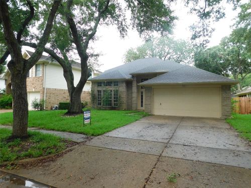122 High Meadows Dr, Sugar Land, TX, 77479-5108 | Card Image