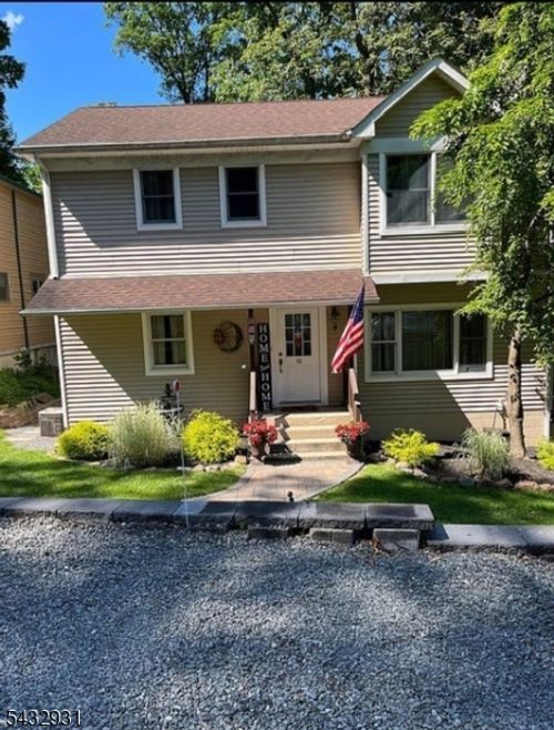 10 S Parkway, Wharton, NJ, 07885-2914 | Card Image