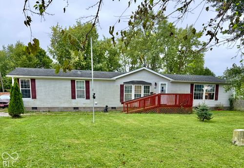 630 Cross St, Hope, IN, 47246-1131 | Card Image