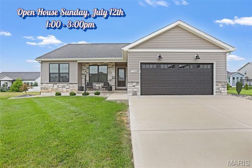 7108 Savannah Dr, Glen Carbon, IL, 62034-3001 | Card Image