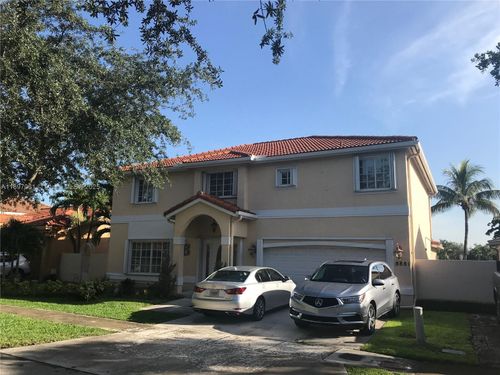 8881 Nw 189th Ter, Hialeah, FL, 33018-6235 | Card Image