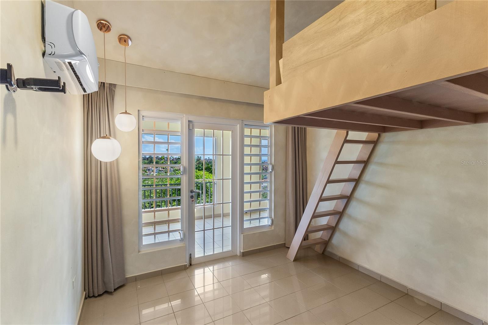 Residential en venta en HUMACAO, 5 HARBOUR LIGHTS, 2377 m²