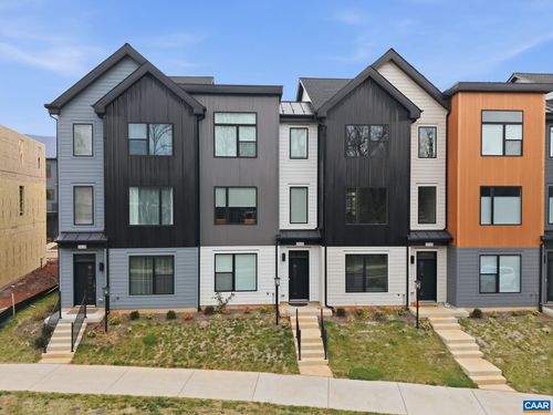 5428 Golf Dr, CROZET, VA, 22932-1528 | Card Image