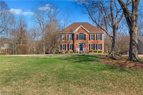 5229 Bridge Pointe Dr, Clemmons, NC, 27012-8237 | Card Image