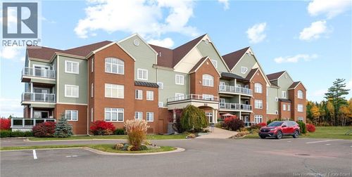 201-163 Royal Oaks Blvd, Moncton, NB, E1H2C7 | Card Image